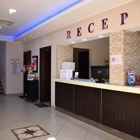 酒店 Palace Costa Del Sole 3*